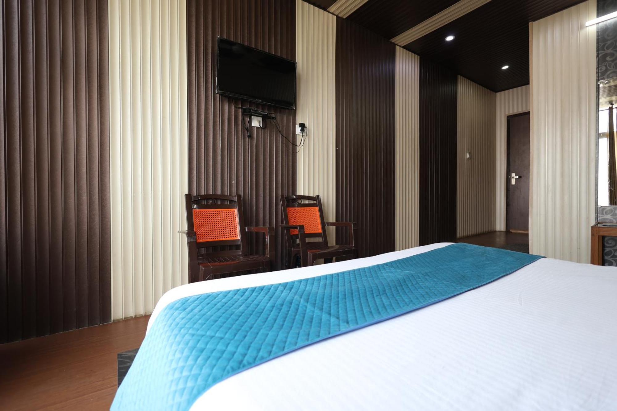 Sleeping Beauty Hotel Moutain View Property Joshīmath Kültér fotó